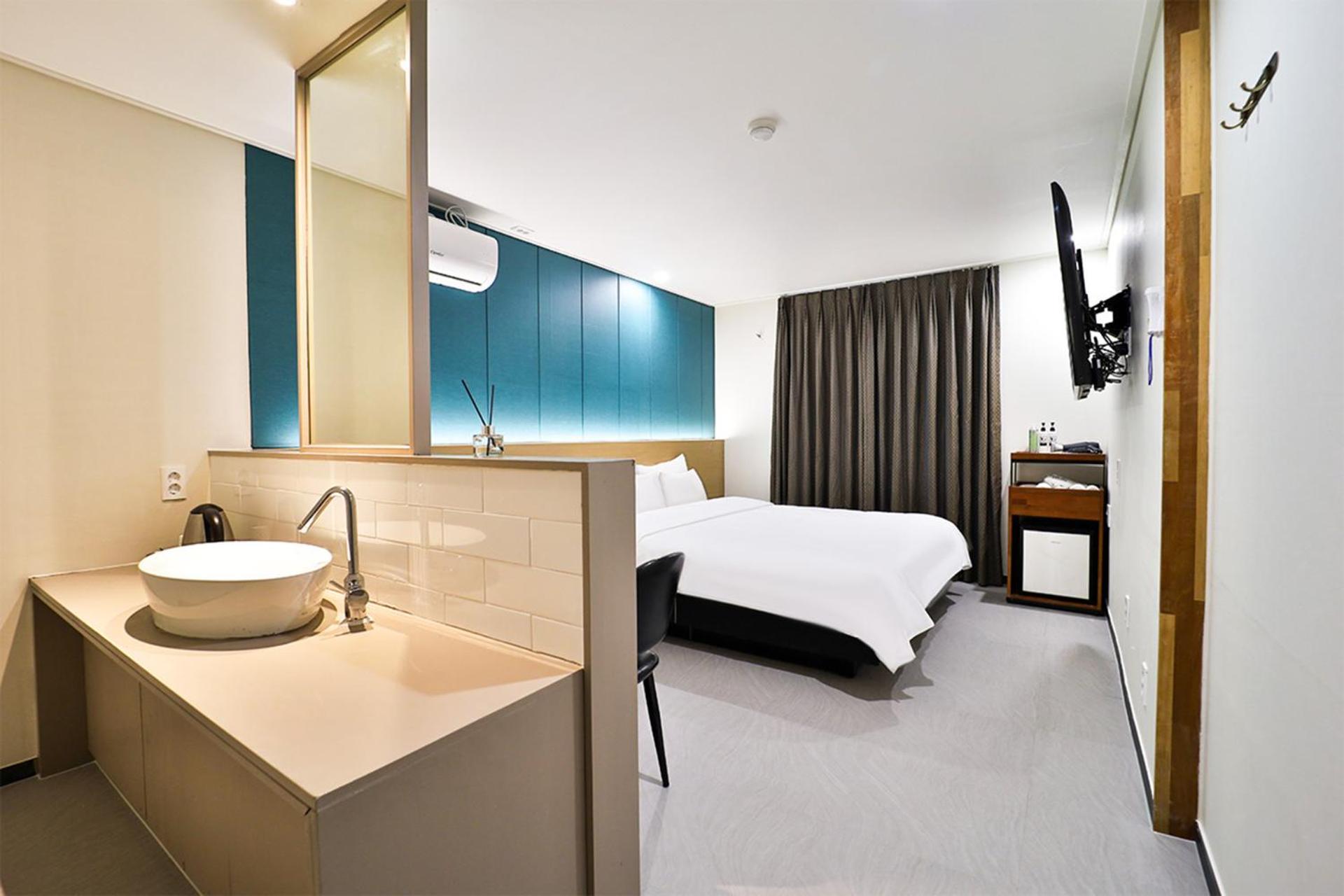 Calm Rest Hotel Busan Sasang 外观 照片